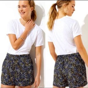 Loft shorts Navy blue miniprint floral summer Ann Taylor loft small shorts s